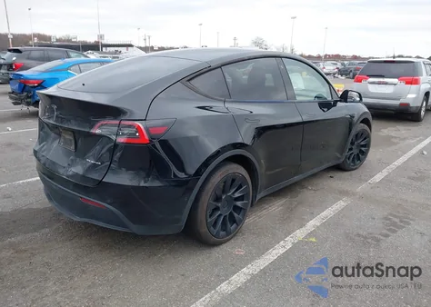2020 Tesla Model Y Long Range Dual Motor All-Wheel Drive z USA, uszkodzony, nr VIN 5YJYGDEE0LF042815